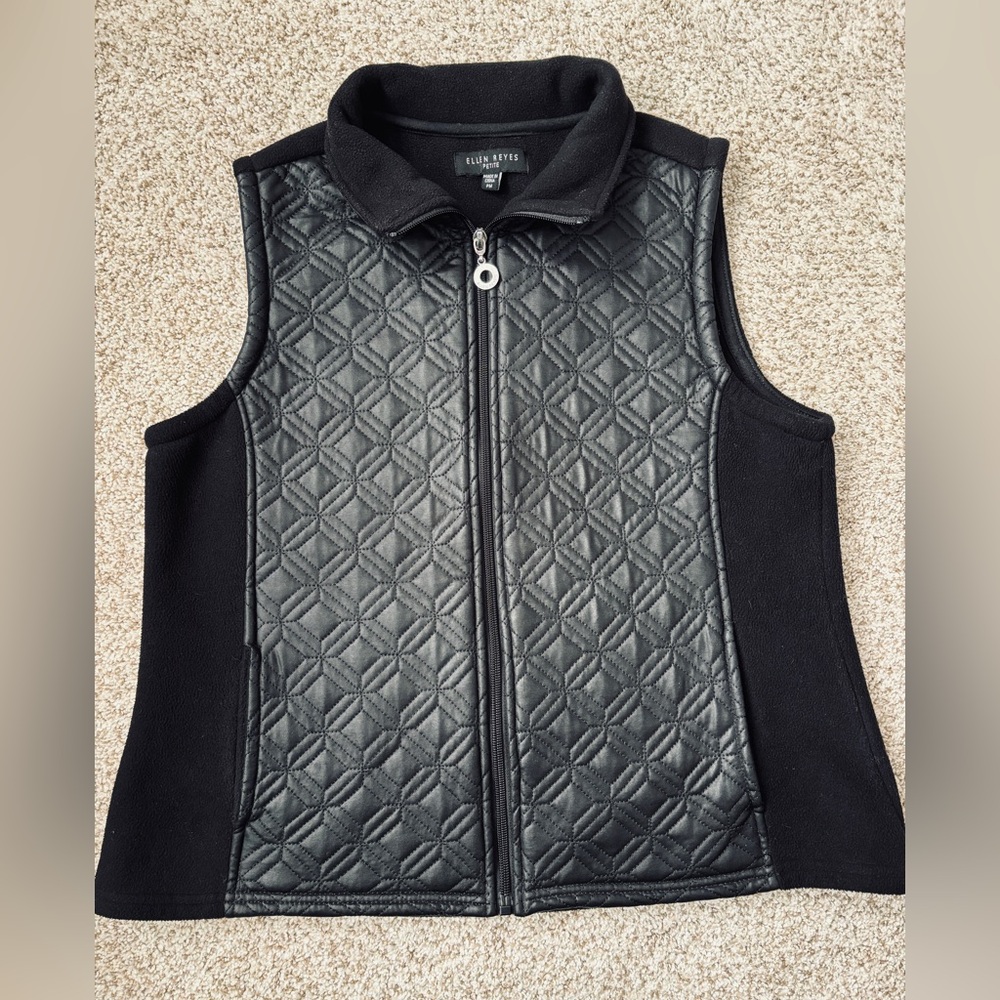 Ellen Reyes Black Fleece Quilted Vest Jacket Sz PM